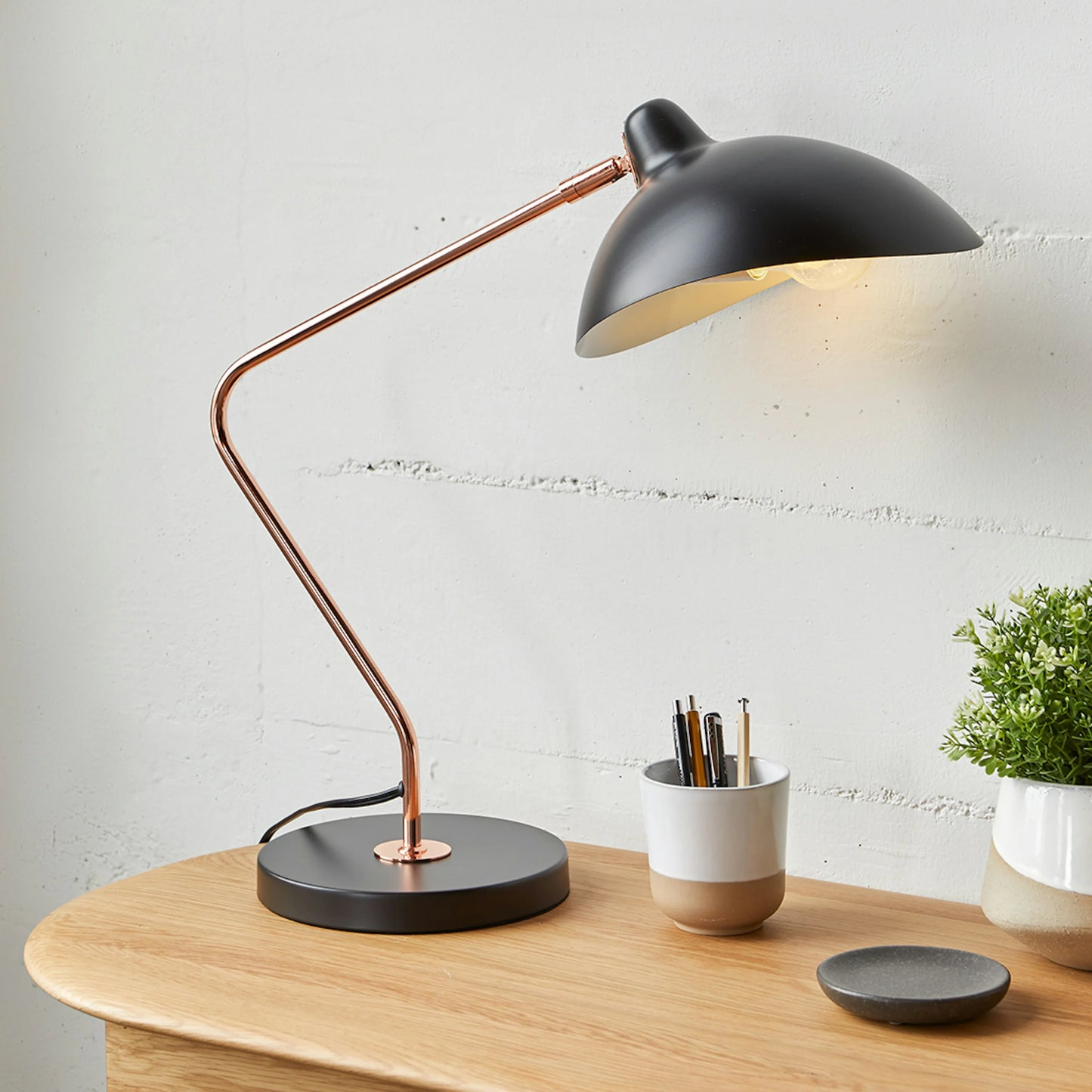 Black Table Lamp