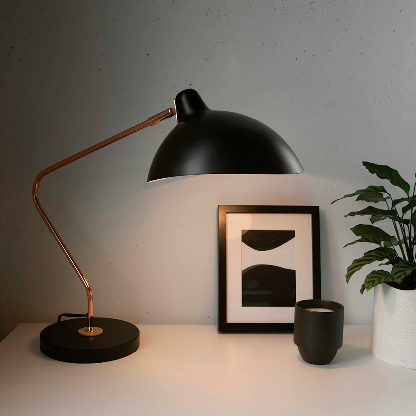 Black Table Lamp